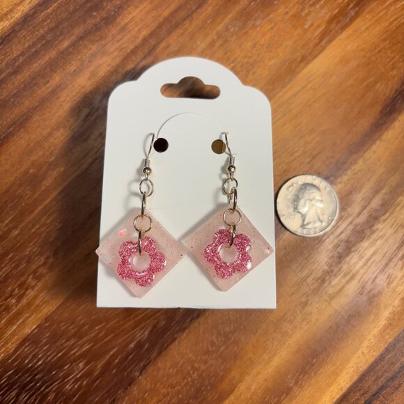 Preppy Pink Framed Flower Earrings - Picture 1 of 1